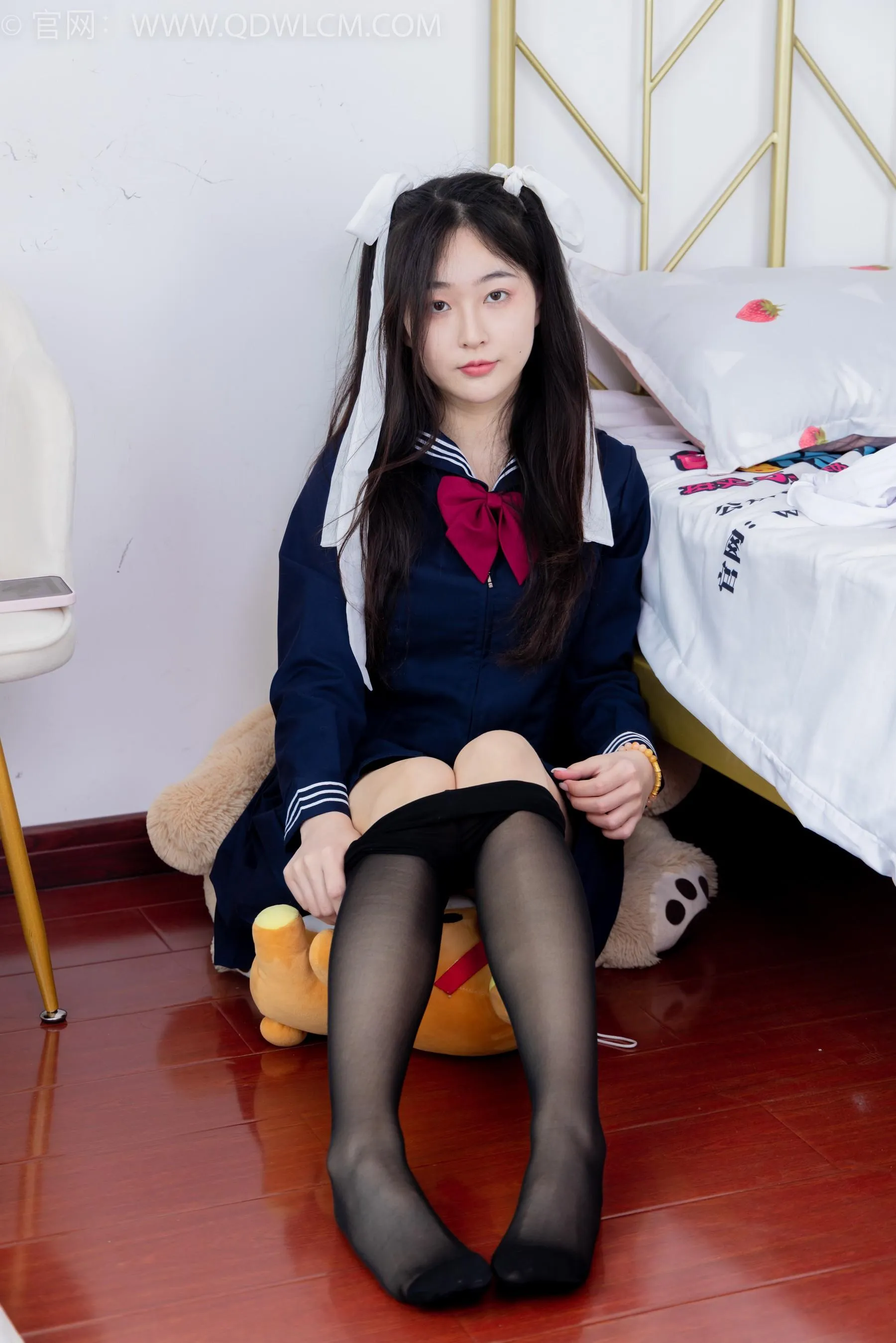 物恋传媒 NO.1544 美兔-学院少女 [151P]插图1